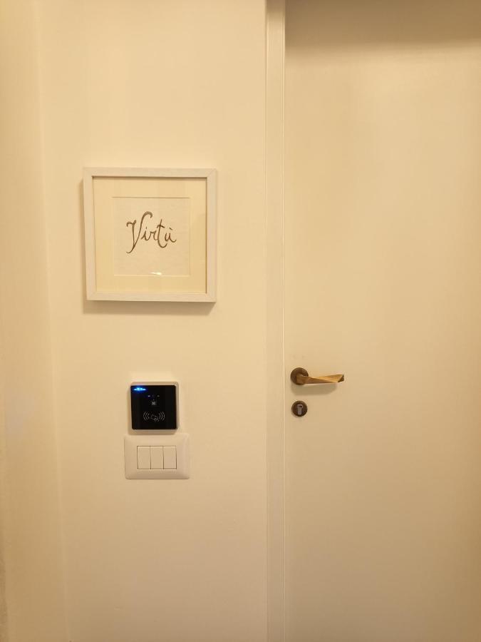 "A Casa Di Giacomo" Luxury Rooms Con Aria Condizionata แบร์กาโม ภายนอก รูปภาพ