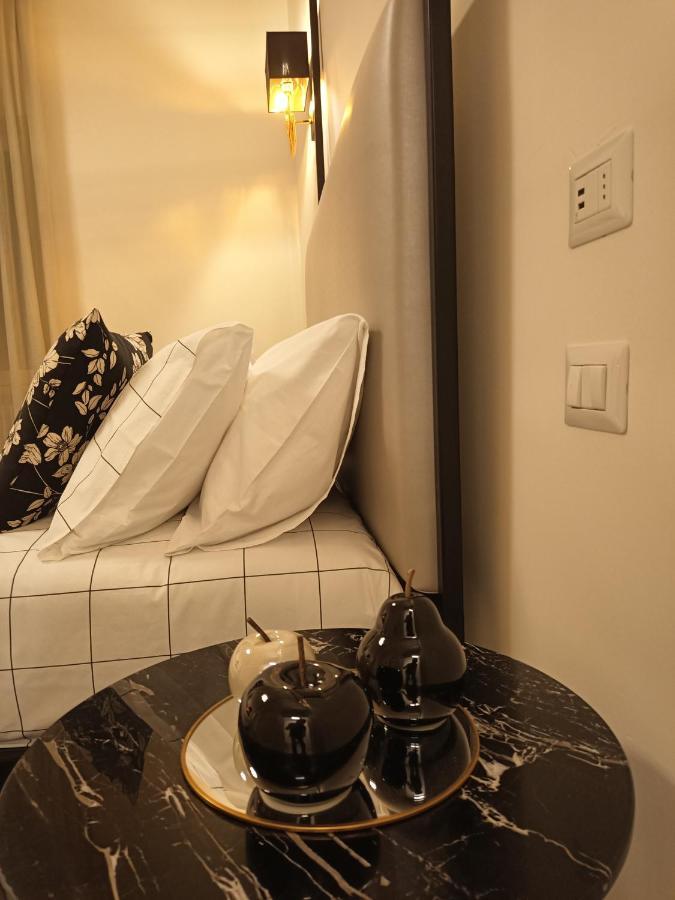 "A Casa Di Giacomo" Luxury Rooms Con Aria Condizionata แบร์กาโม ภายนอก รูปภาพ