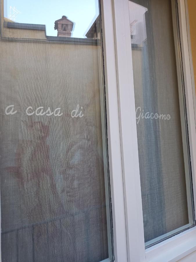 "A Casa Di Giacomo" Luxury Rooms Con Aria Condizionata แบร์กาโม ภายนอก รูปภาพ