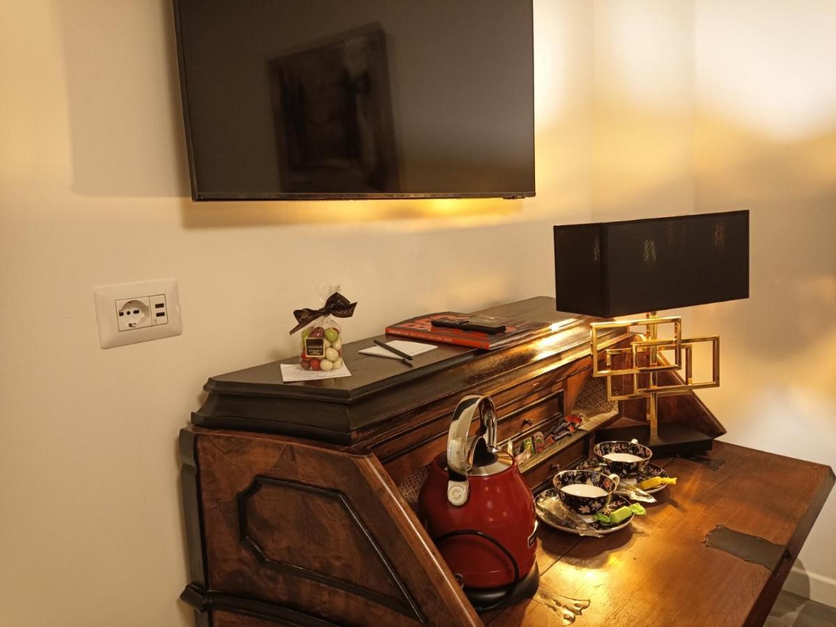 "A Casa Di Giacomo" Luxury Rooms Con Aria Condizionata แบร์กาโม ภายนอก รูปภาพ