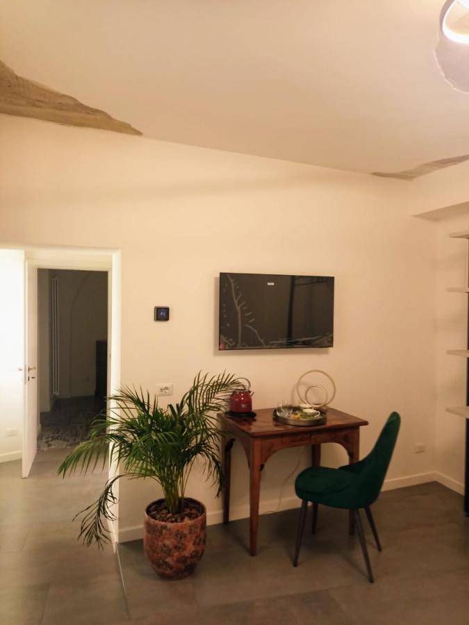 "A Casa Di Giacomo" Luxury Rooms Con Aria Condizionata แบร์กาโม ภายนอก รูปภาพ
