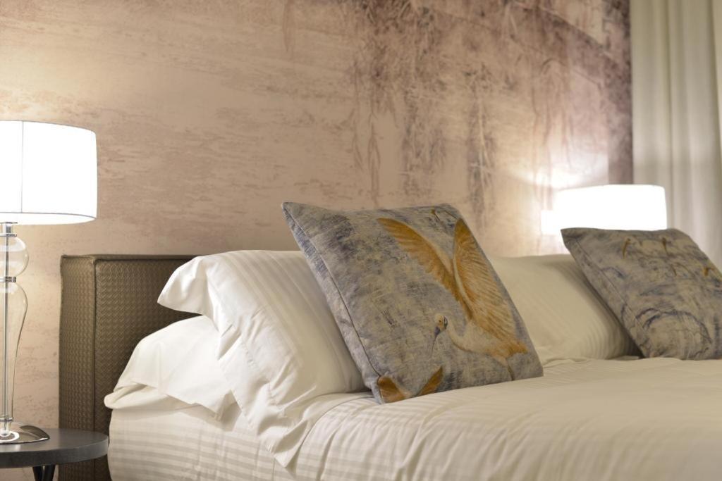"A Casa Di Giacomo" Luxury Rooms Con Aria Condizionata แบร์กาโม ภายนอก รูปภาพ